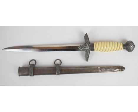German WW2 Nazi Third Reich Luftwaffe dagger with marker's mark and Robert Klass to ricasso, a 24cm double edged blade&nbsp;a