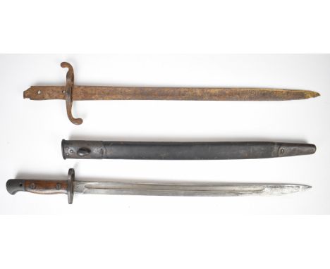 British WW1 1907 pattern Wilkinson bayonet dated 1926 with some good stamps to the ricasso and a 43.5cm fullered blade, toget