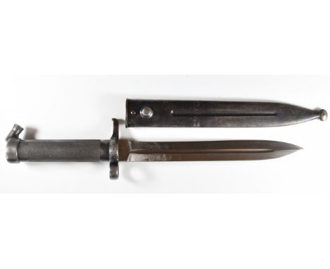 Swedish 1896 pattern bayonet with good stamps to crosspiece and ricasso, a 21cm double edged blade and scabbard.&nbsp;PLEASE 