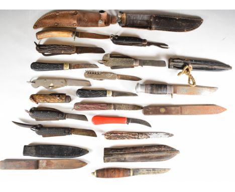 Collection of eighteen pocket / folding, clasp and hunting knives including 1952 H.M Slater with broad arrow mark etc, longes