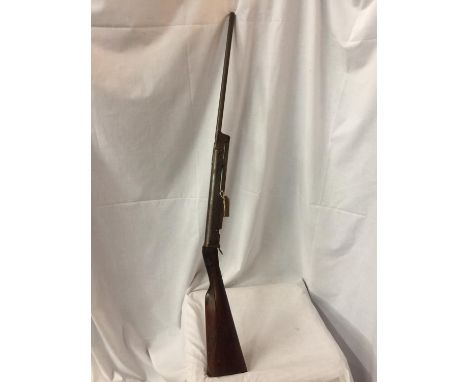 A VINTAGE .177 CALIBRE BREAK BARREL AIR RIFLE, 48CM BARREL (A/F) 