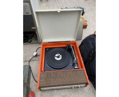A VINTAGE FIDELITY PORTABLE RECORD PLAYER 