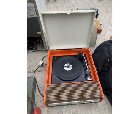 A VINTAGE FIDELITY PORTABLE RECORD PLAYER 