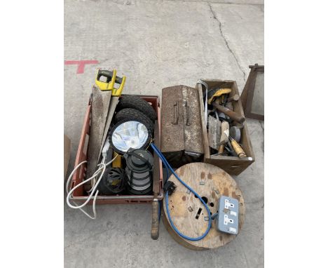 AN ASSORTMENT OF TOOLS TO INCLUDE LIGHTS, CHISELS AND EXTENSION LEAD ETC 