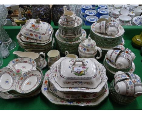 Extensive Copeland Spode ""Chinese Rose"" dinner service and matching tea set