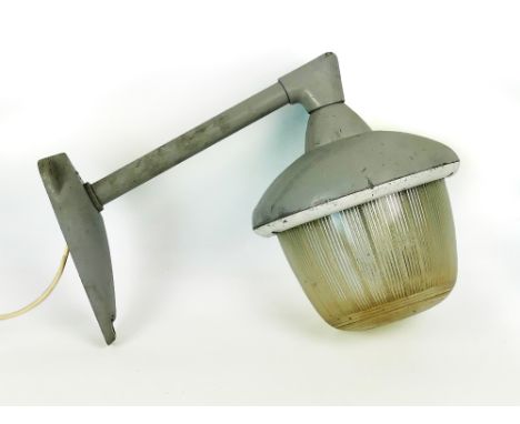 Coughtrie, Glasgow industrial external lamp (no plug, sold for refurbishment), head approx 9" x 9", arm approx 12", bracket (