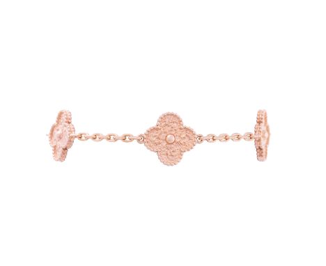 VAN CLEEF & ARPELS Armband "Vintage Alhambra" mit 5 Motiven, akt. NP (2024): 4.750 €, RG 18K, 14,2 g, L: 19 cm, 21. Jh., Trag