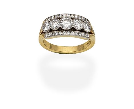 DIAMOND-SET RINGSet with brilliant-cut diamonds, diamonds approx. 1.40cts total, ring size approx. NFor further information o