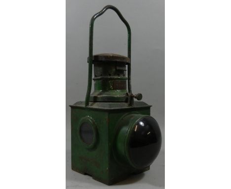 A green BR(S) tail lamp (brass plate BR(S) 9408) with burner. 