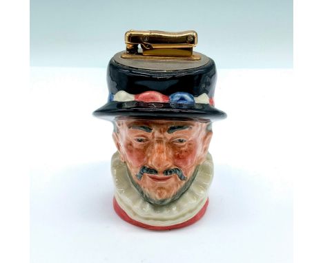 Porcelain character lighter depicting a Yeoman Warder (aka Beefeater) who guards the Tower of London. Glossy finish; Royal Do