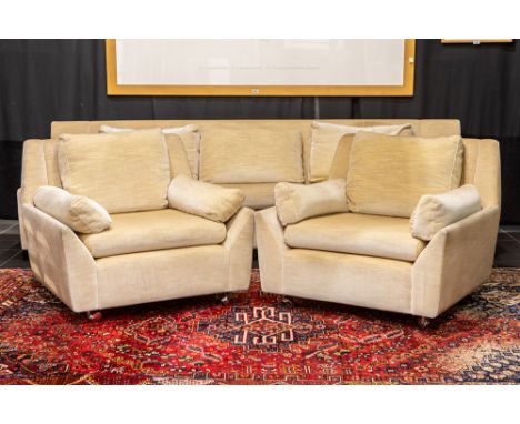sixties/seventies' salon suite with a sofa and a pair of armchairsSixties/seventies' salonensemble met een driezit (74 x 259 