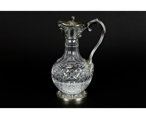 nice decanter in clear crystal and EP-silverMooie karaf in kleurloos geslepen kristal met een barokke montuur in EP-zilver  -