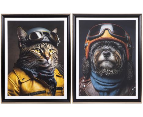 pendant of two photoprints on canvas each with the portrait of an animal in a special outfitPendant fotoprints op canvas telk