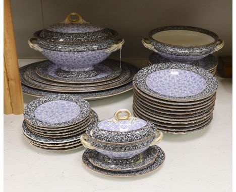 A Victorian Worcester black and blue chintz style pattern part dinner service