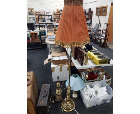 2 TABLE LAMPS AND STRANDARD LAMP 