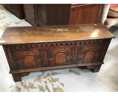 Reproduction narrow oak coffer with arched decoration on bracket feet 99cmCondition report: 48cm high x 99cm wide x 31cm deep