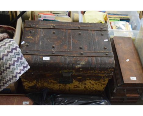 Metal trunk and contents