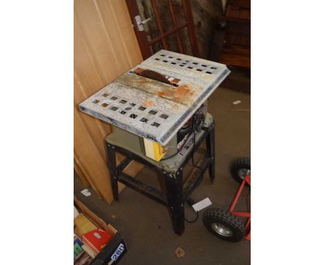 Clarke 10" table saw