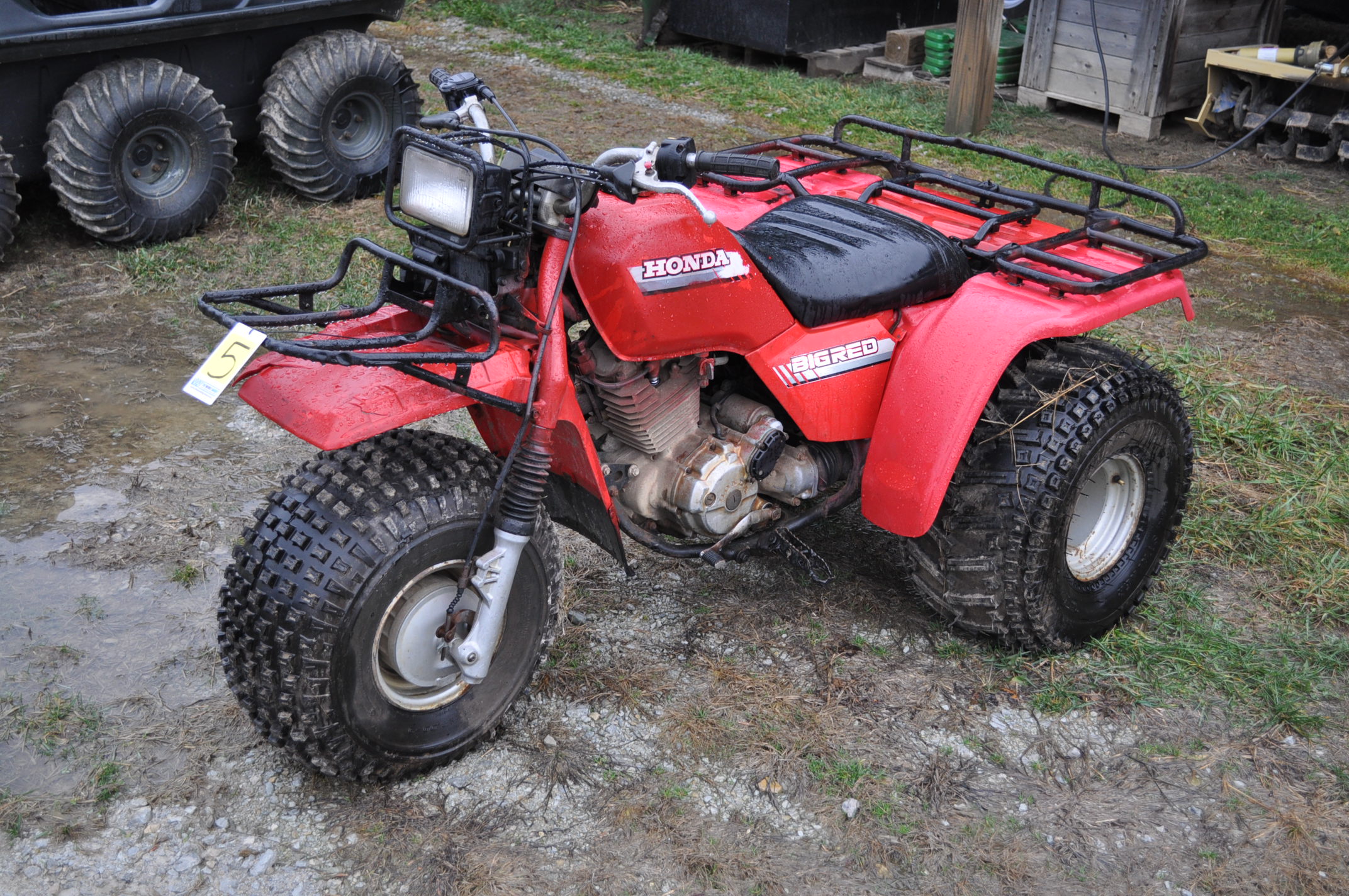 Honda Big Red 3-wheeler, new 25 x 12.00-9 tires, NO TITLE