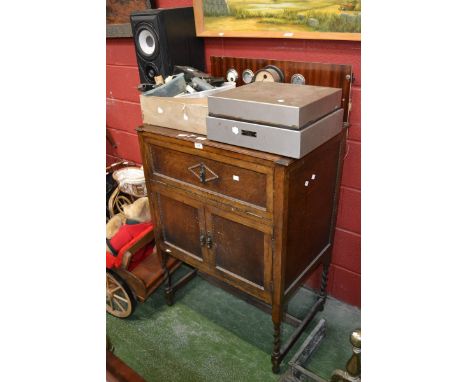 A scratch built radio receiver in oak case; A Garrard Model T record player schedule 50330/1, Decca Bakelite pick-up in hamme