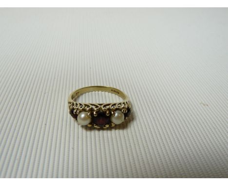 Ladies 9ct Gold Seed Pearl and Garnet ring with carved setting 3.2g total weight 