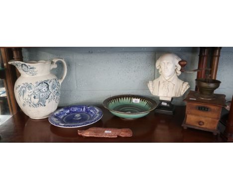 Collectables to include Shakespeare bust, coffee grinder etc 