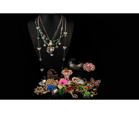 A Very Good Collection of Costume Jewellery, Includes Earrings, Necklaces, Bracelets, Cufflinks, Brooches and Rings etc. A Go