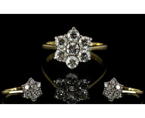 18ct Gold Attractive and Good Quality Diamond Set Cluster Ring, Flower head Setting. The Round Brilliant Cut Diamonds of Exce