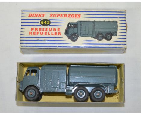 Boxed Dinky Super Toys pressure refueler 642, signs of light wear 