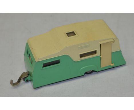 Dinky Toys four berth caravan, set 188, in very good condition with light signs of wear 