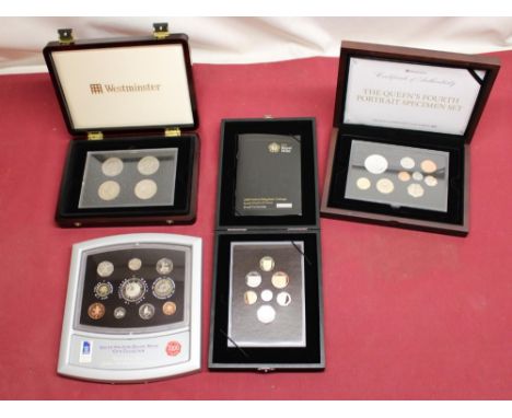 Westminster Queens Fourth Portrait specimen coin set, Westminster Portraits of a Queen Four coin set, Royal Mint 2000 UK delu