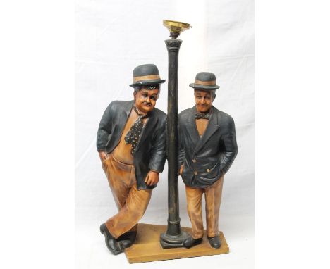 Composite model of Laurel and Hardy leaning against a lamp H76cm 