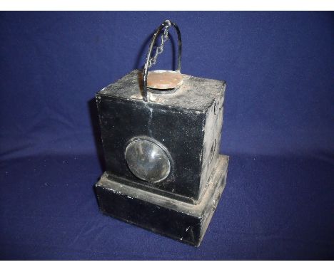 BR (M) railway lamp interior with bullseye glass lens 