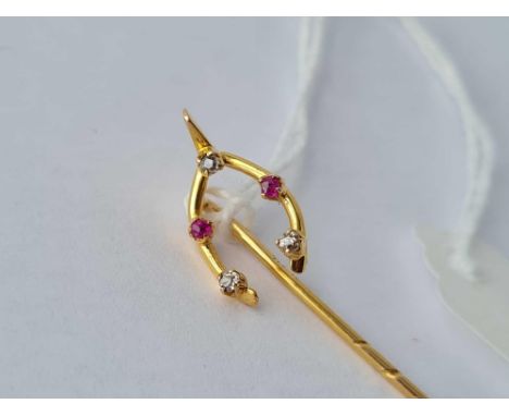 A ruby and diamond set stick pin 15ct gold - 1.3 gms 