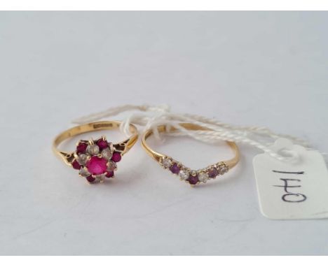 Two dress ring size O and T 9ct - 3.1 gms 