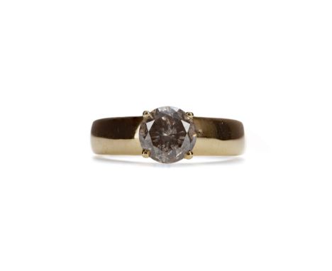 SALT AND PEPPER DIAMOND SOLITAIRE RING, the round brilliant cut diamonds of approximately 2.24 carats, marked 750, size O 1/2
