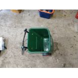 Granule applicator,