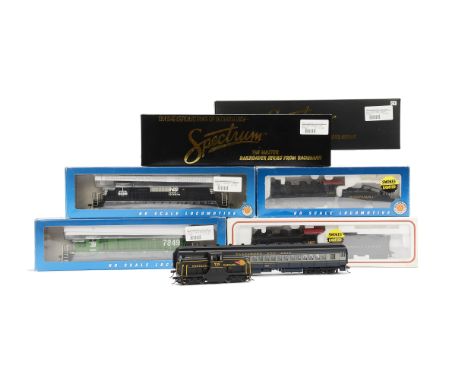 Bachmann American outline HO Locomotives and Coach, Burlington Northern green SD40 Diesel and Norfolk Southern black Diesel, 