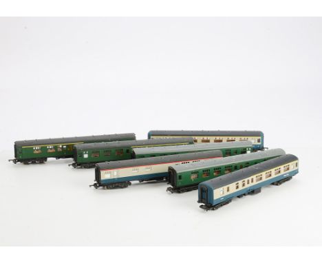 Lima and Bachmann OO Gauge BR MK1 and GWR Coaches, Lima MK1 BR WR brown and cream (2), BR SR green (4) and BR blue/grey (4), 