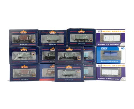 Bachmann and Dapol OO Gauge Freight Stock, Bachmann Guards Vans, Mineral Trucks and PO wagons (19) and Dapol 6-wheel Tankers 