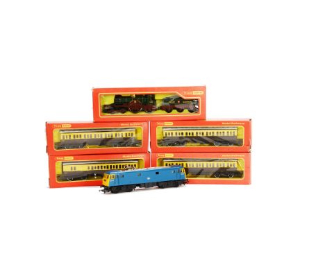 Tri-ang-Hornby OO Gauge AL1 Electric Locomotive and 'Lord of the Isles', comprising R753 Electric Locomotive in BR 'Rail Blue