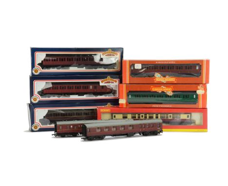 Bachmann Hornby and Other OO Gauge Coaching Stock, comprising 8 Bachmann suburban coaches in BR crimson (5) and lined maroon 