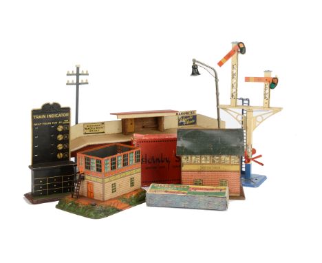 O Gauge Railway Accessories by Hornby and others, including boxed Hornby junction signal, boxed 'Railway Accessories no 5' wi
