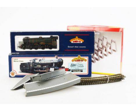 Bachmann OO Gauge Locomotives and Hornby Accessories, Bachmann 31-778 BR green 6969 'Wraysbury Hall', 31-302 BR green 7823 'H