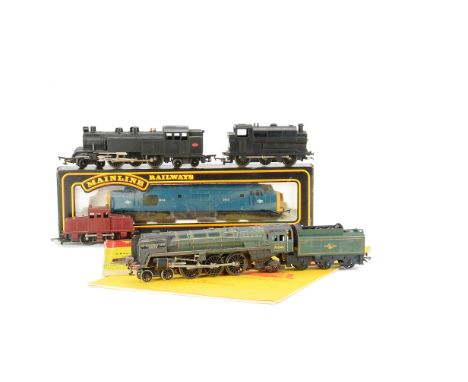 Tri-ang Railways OO Gauge Locomotives, Britannia' renamed 70048 'The Territorial Army 1908-1958' and replacement front bogie 