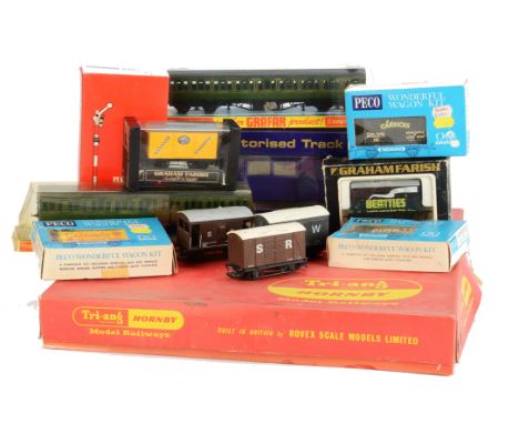 A Collection of OO Gauge Track Cleaner Wagons Turntables and Other Accessories, including Dapol B800 powered track cleaning c