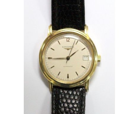 Longines - an 18ct gold cased gentleman's wristwatch, the 25 jewelled automatic movement, L990.1, #57849911, case #564866, th