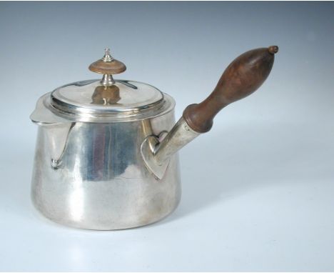 A George III silver Saucepan and cover, by Thomas Robins, London 1801, of plain circular shape with tapering sides and a bead