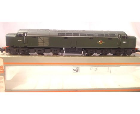 Lima class 37 diesel D205, Green Late Crest. Excellent condition, box with wear. P&amp;P Group 1 (£14+VAT for the first lot a