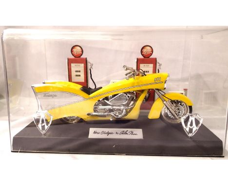 Large scale model of Ness-Stalgia custom motorcycle by Arlen Ness, approximately 30 cm, in plastic showcase. P&amp;P Group 2 